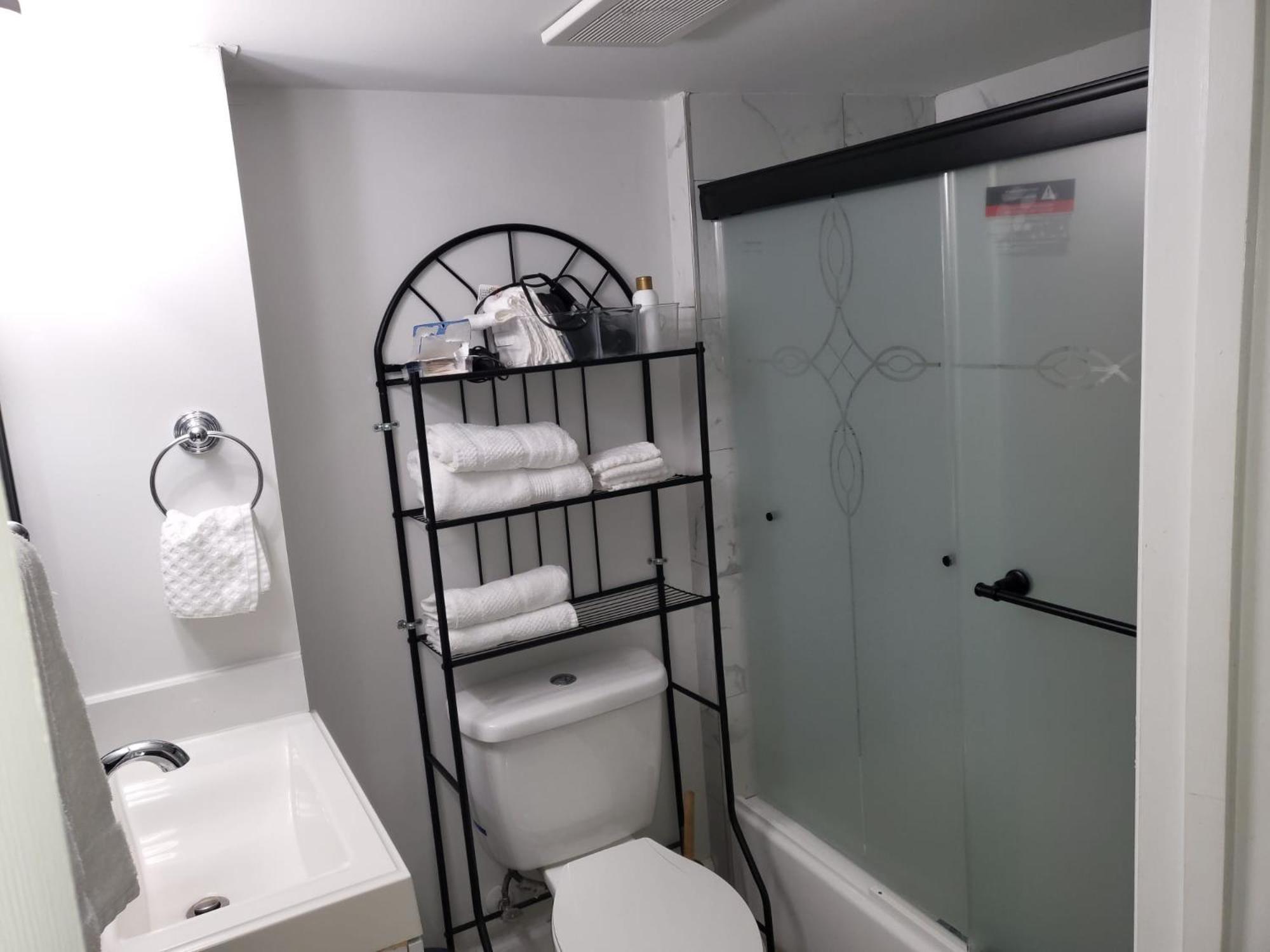 Splendid Cheerful 2-Bedroom Residential 하얏츠빌 외부 사진